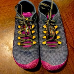 Merrell Turbulence Vapor Glove women’s size 6